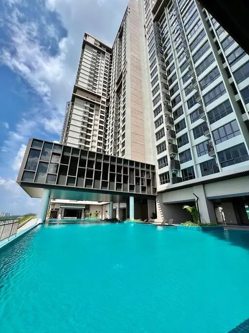 Bali New Holiday Stay@Melaka /2 Room/6Pax/Tvbox Maleisië